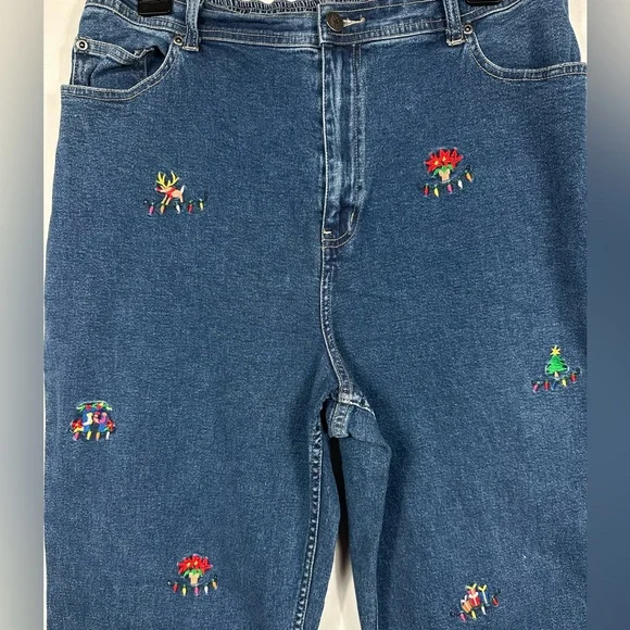 Quacker Factory Christmas Blue Jeans with Festive Embroidery Size Large - Picture 4 of 10